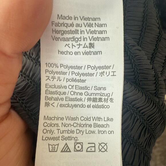 J.CREW | NWT Featherweight Smocked Square Neck Cropped Top Black Satin Size XS - Picture 12 of 13